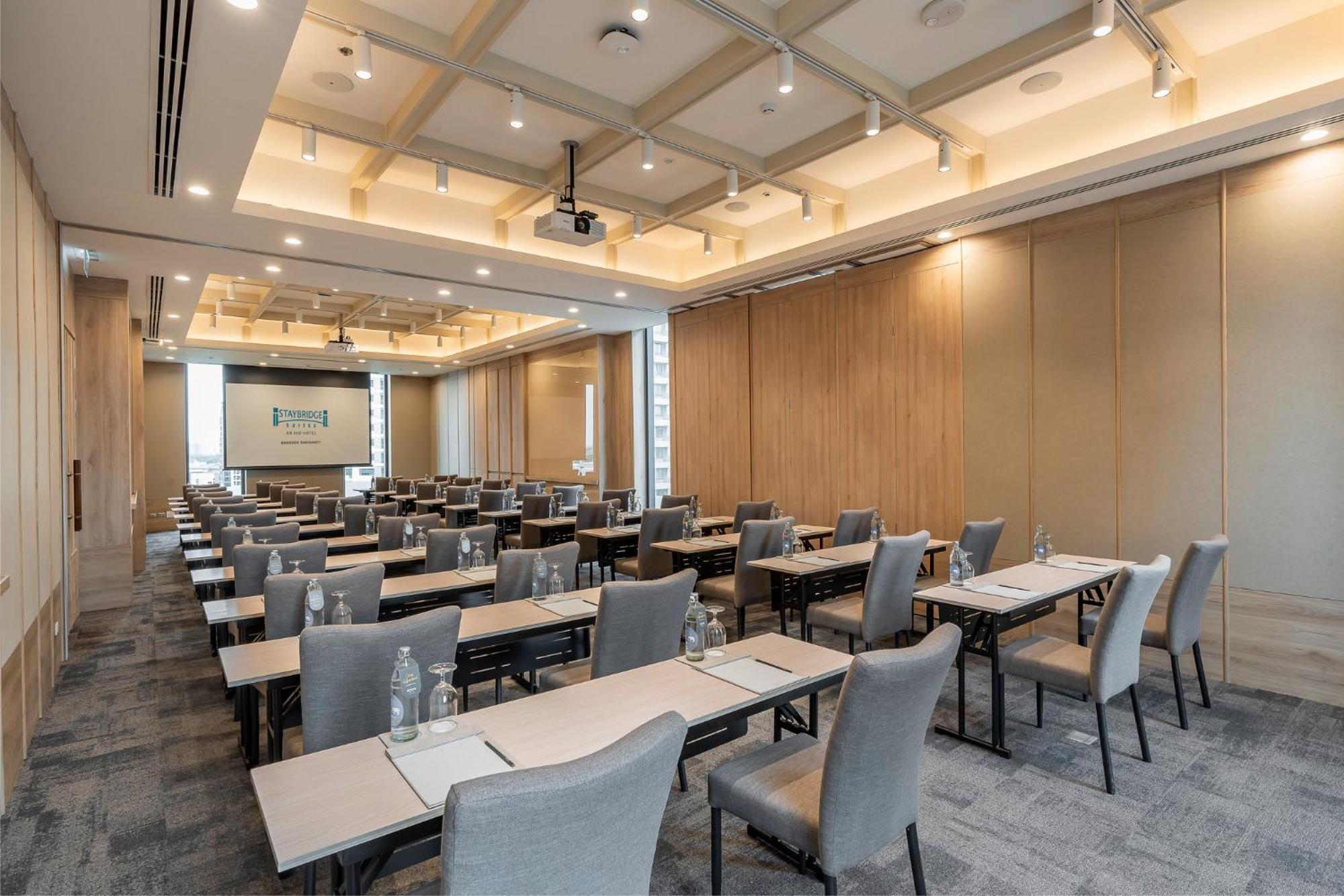 Staybridge Suites Bangkok Sukhumvit By Ihg Eksteriør billede
