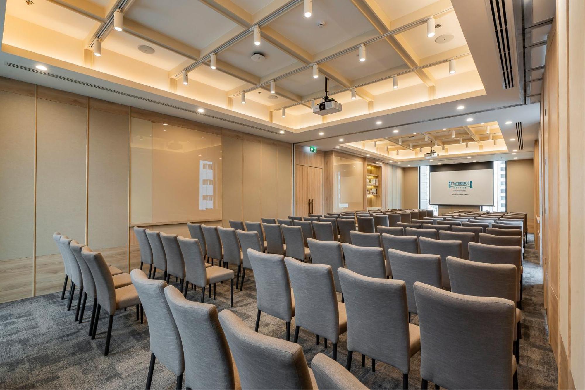 Staybridge Suites Bangkok Sukhumvit By Ihg Eksteriør billede
